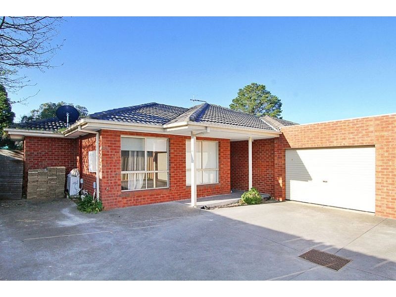 2/71 Lane Crescent, Reservoir VIC 3073