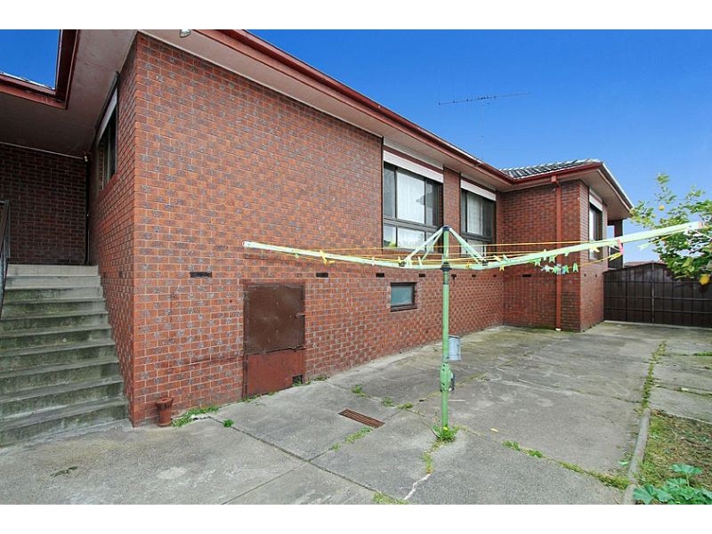 49 Moira Avenue, Reservoir VIC 3073