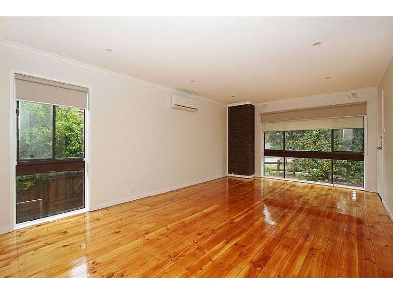 4/1039 High Street, Reservoir VIC 3073