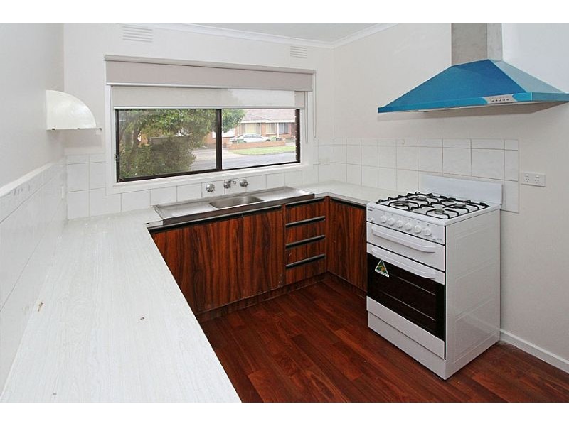 4/1039 High Street, Reservoir VIC 3073