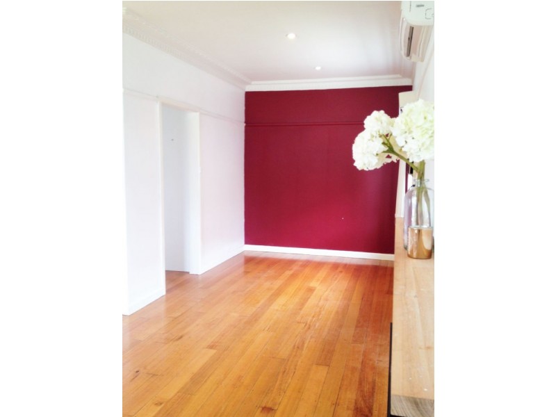 121 St Vigeons Road, Reservoir VIC 3073