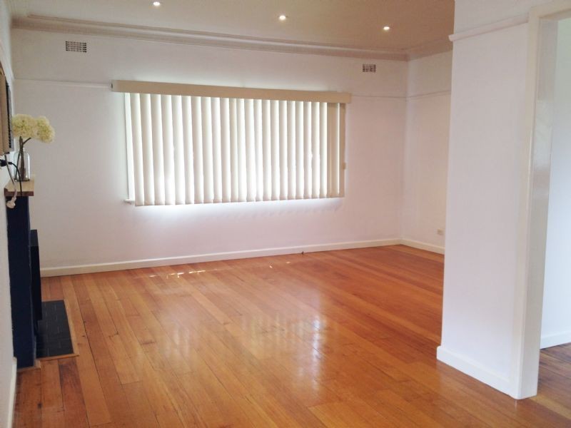 121 St Vigeons Road, Reservoir VIC 3073