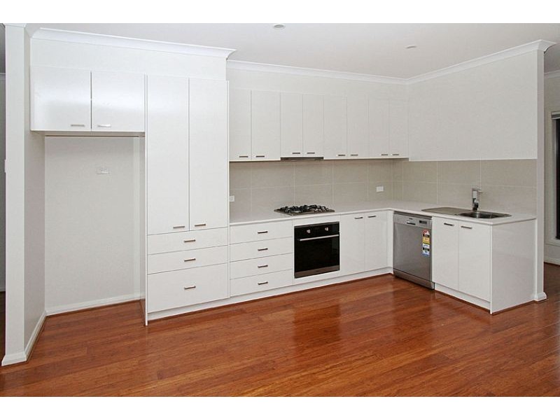 1/28 Miranda Road, Reservoir VIC 3073