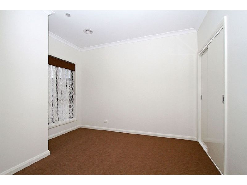 1/28 Miranda Road, Reservoir VIC 3073