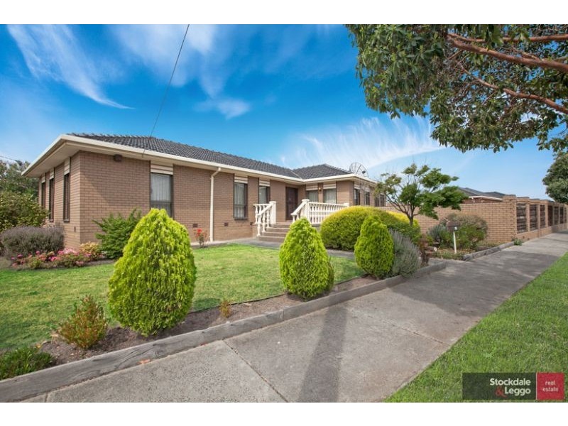 5 Mackenzie Street, Reservoir VIC 3073