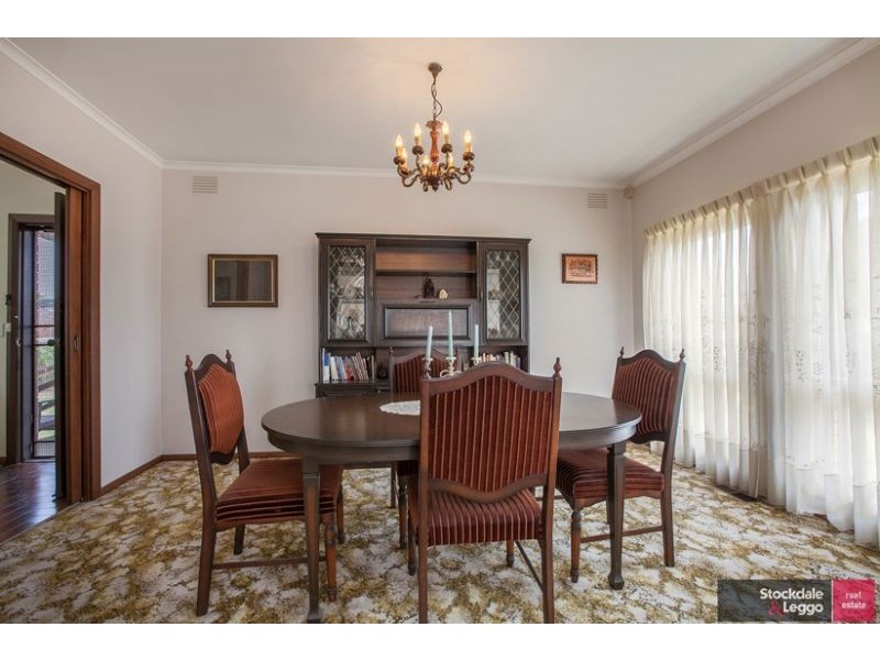 5 Mackenzie Street, Reservoir VIC 3073