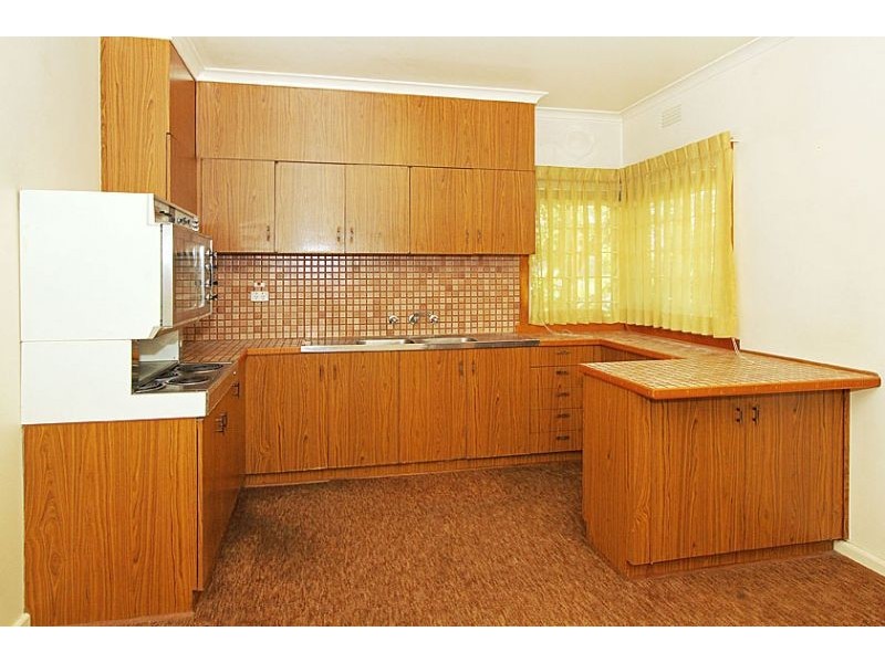 175 Rathcown Road, Reservoir VIC 3073
