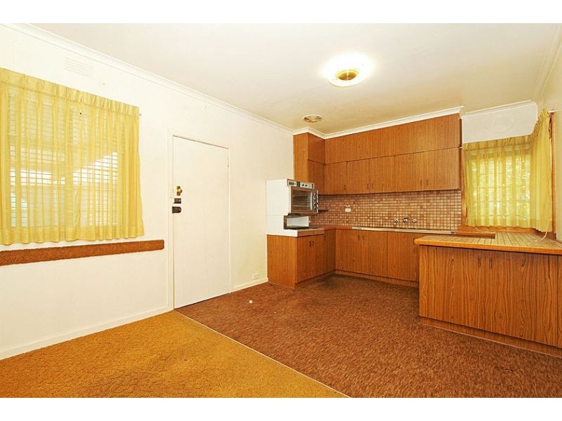 175 Rathcown Road, Reservoir VIC 3073