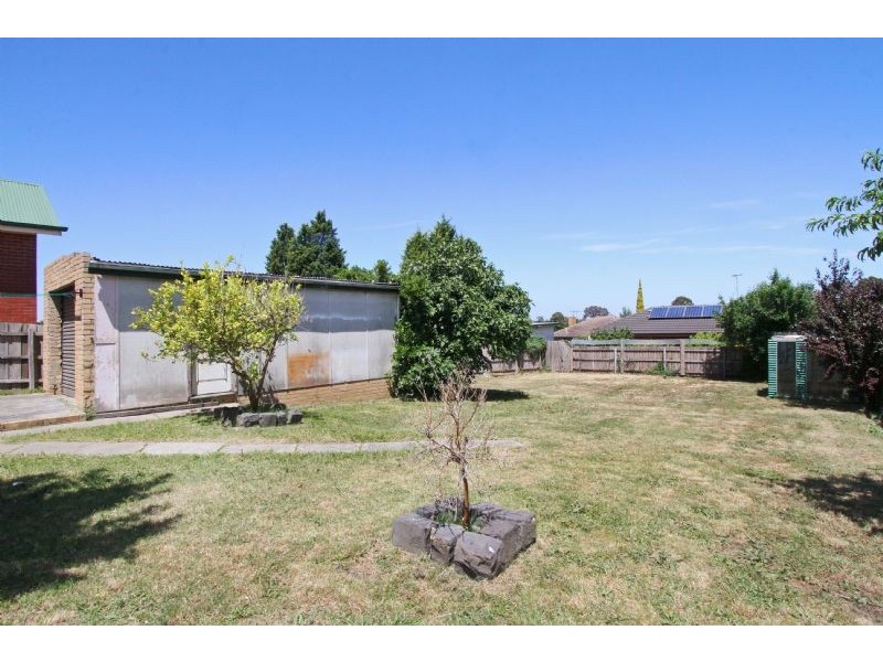 10 Fordham Road, Reservoir VIC 3073