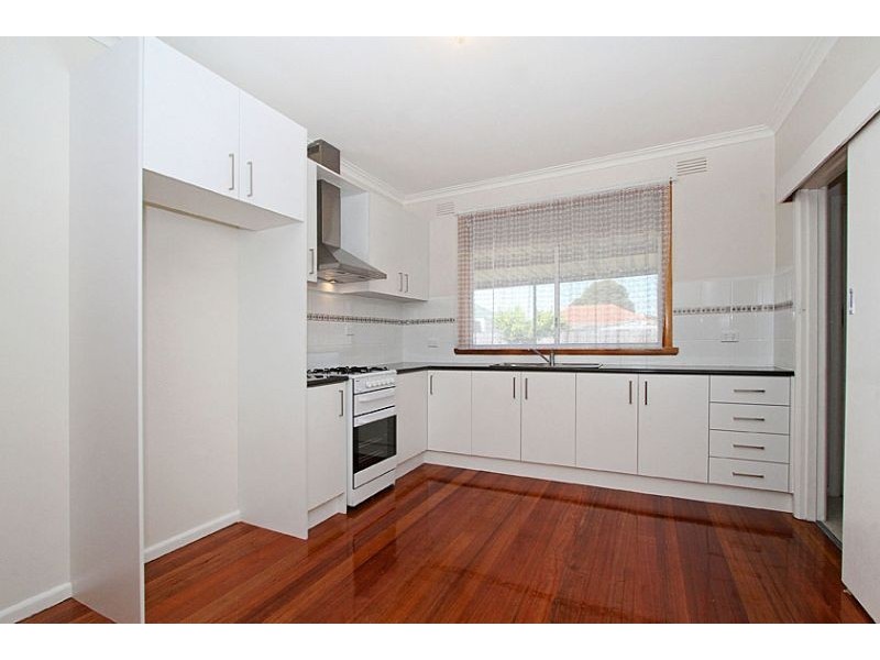 28 Ethel Avenue, Lalor VIC 3075