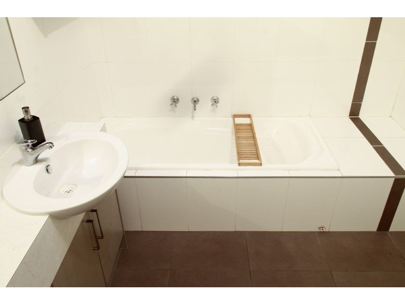 4/39 Pickett Street, Reservoir VIC 3073