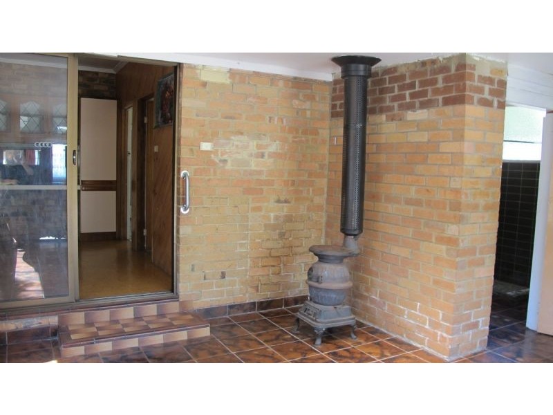 75 Cheddar Road, Reservoir VIC 3073