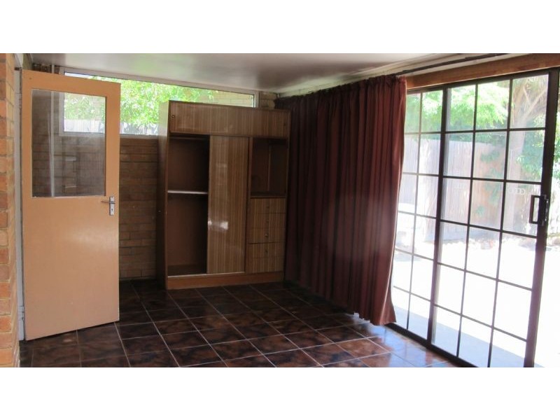 75 Cheddar Road, Reservoir VIC 3073