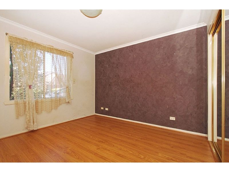 8/2A Crookston Road, Reservoir VIC 3073