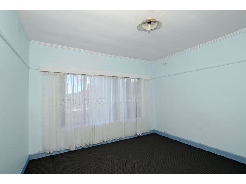 12 Wurruk Avenue, Preston VIC 3072
