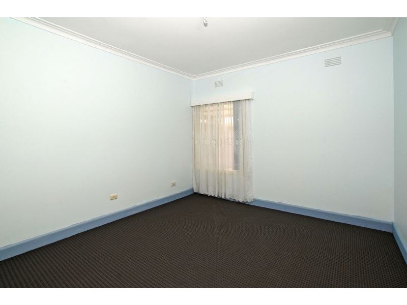 12 Wurruk Avenue, Preston VIC 3072