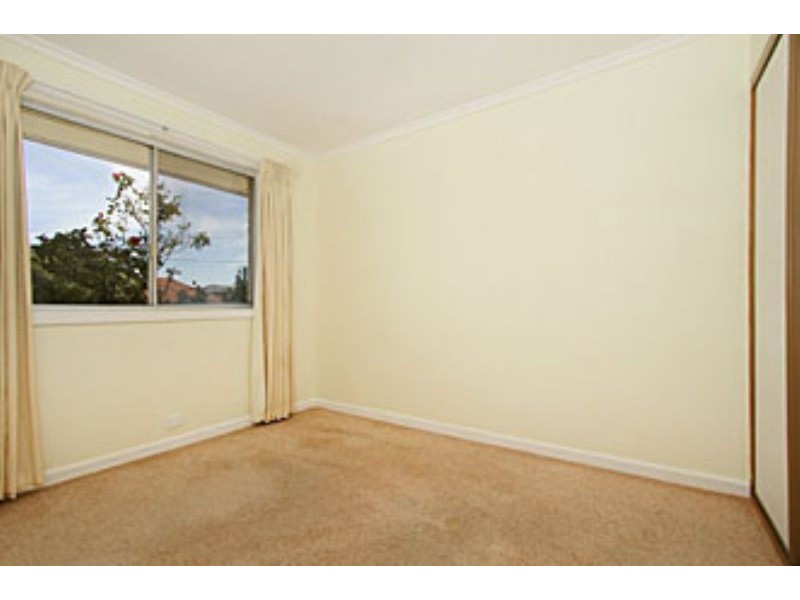 1/2 Ashley Street, Reservoir VIC 3073