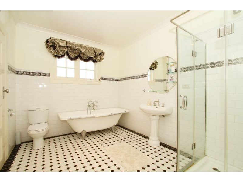 88 Arundel Avenue, Reservoir VIC 3073