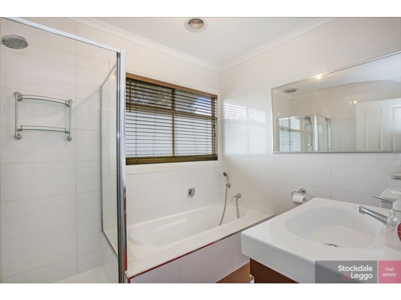 17 Jones Street, Thornbury VIC 3071