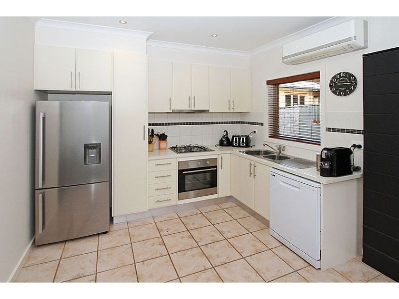 3/94 Purinuan Road, Reservoir VIC 3073