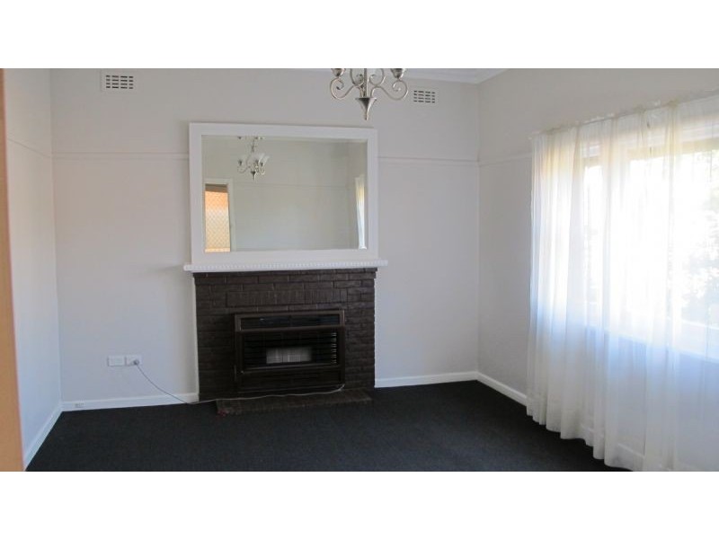 13 Best Street, Reservoir VIC 3073