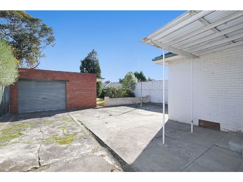 13 Best Street, Reservoir VIC 3073