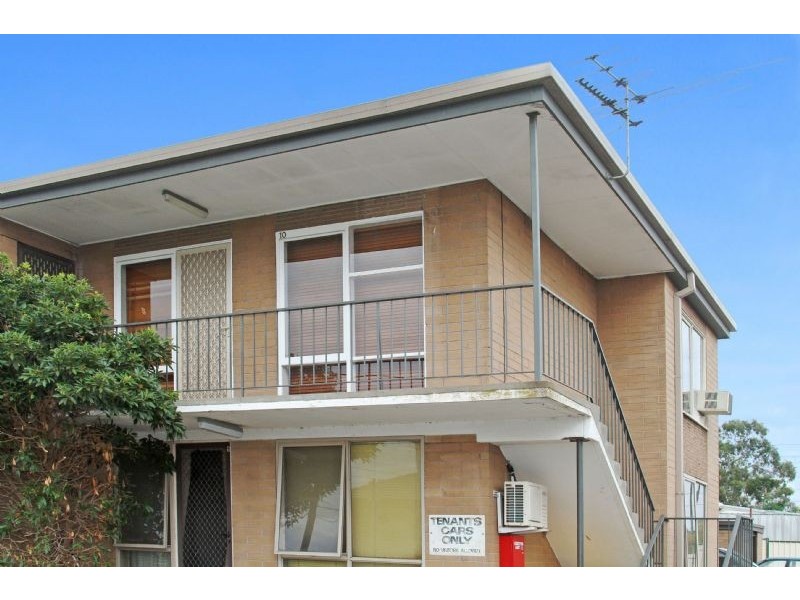 10/194 Purinuan Road, Reservoir VIC 3073