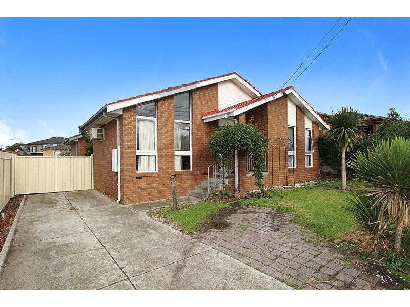 25 Clough Parade, Reservoir VIC 3073