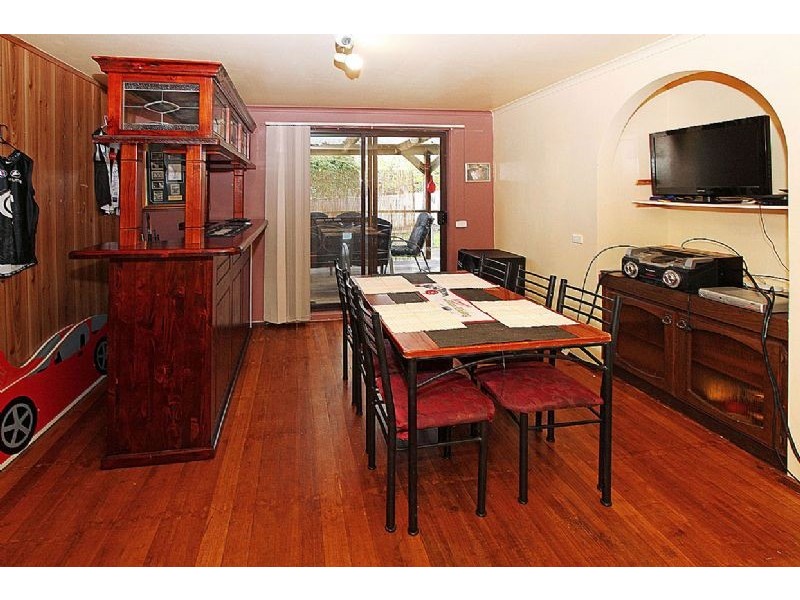 25 Clough Parade, Reservoir VIC 3073