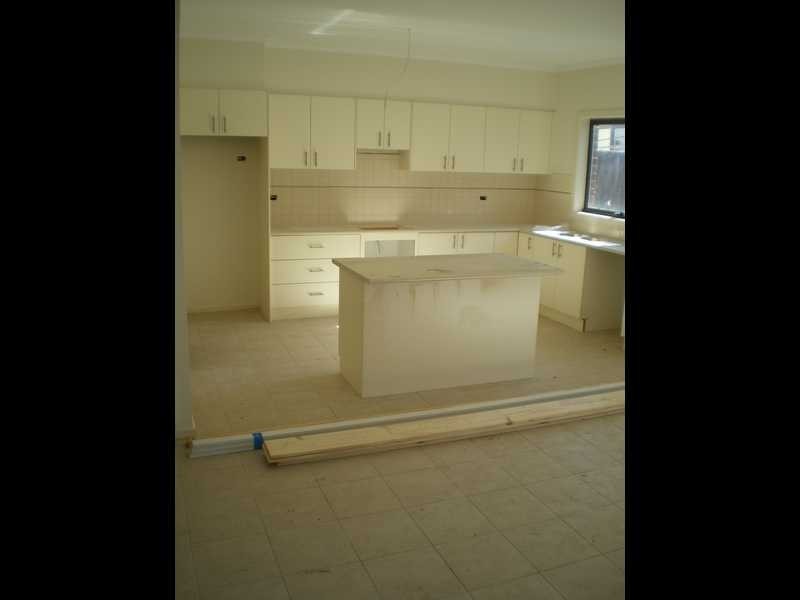 Unit 1/24 Manoel Avenue, Reservoir VIC 3073