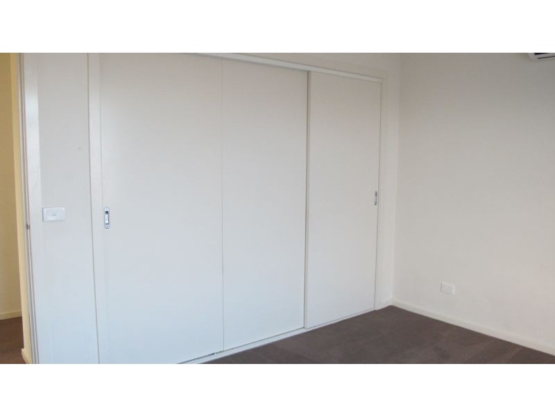 Unit 2/24 Manoel Avenue, Reservoir VIC 3073