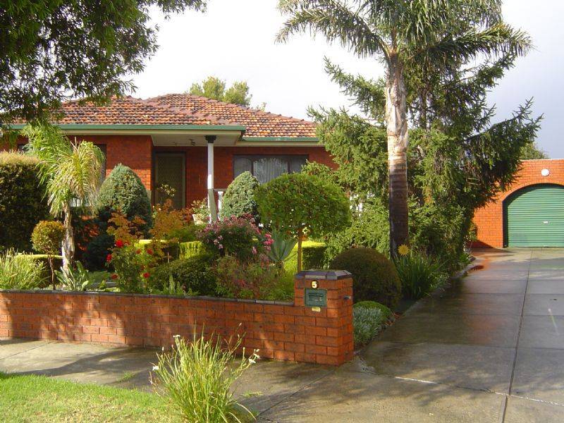 5 Northey Close, Thomastown VIC 3074