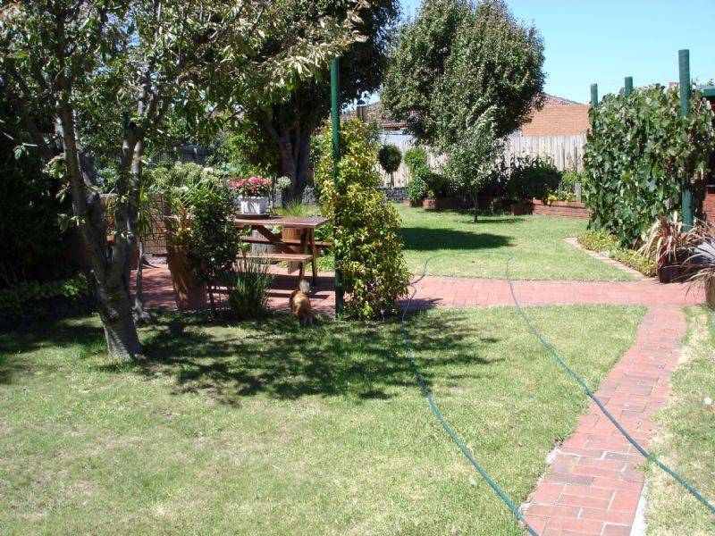 5 Northey Close, Thomastown VIC 3074