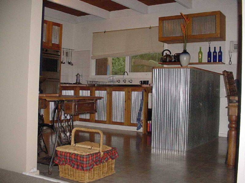 12 ARBOR AVENUE, Selby VIC 3159