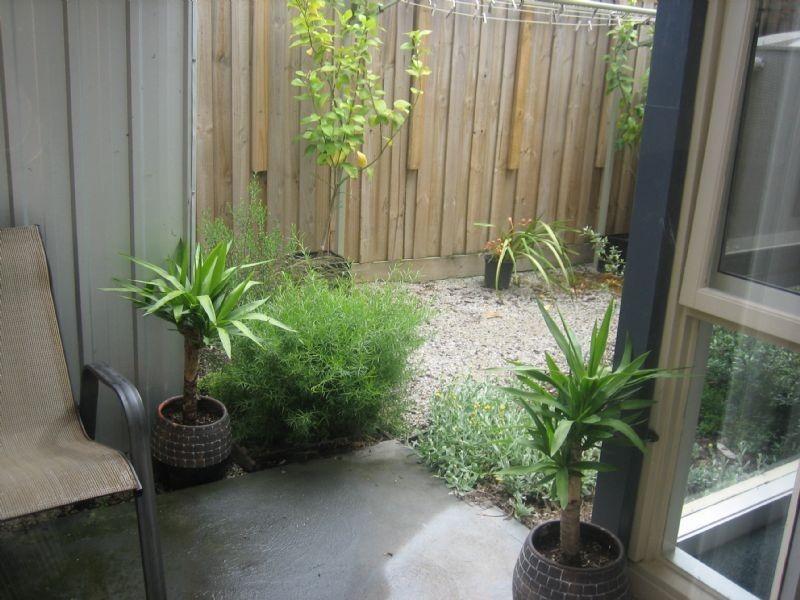 4/23 High Street, Bayswater VIC 3153