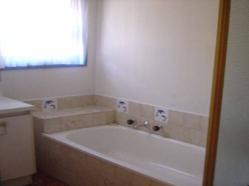 1 NAOMI COURT, Bayswater VIC 3153