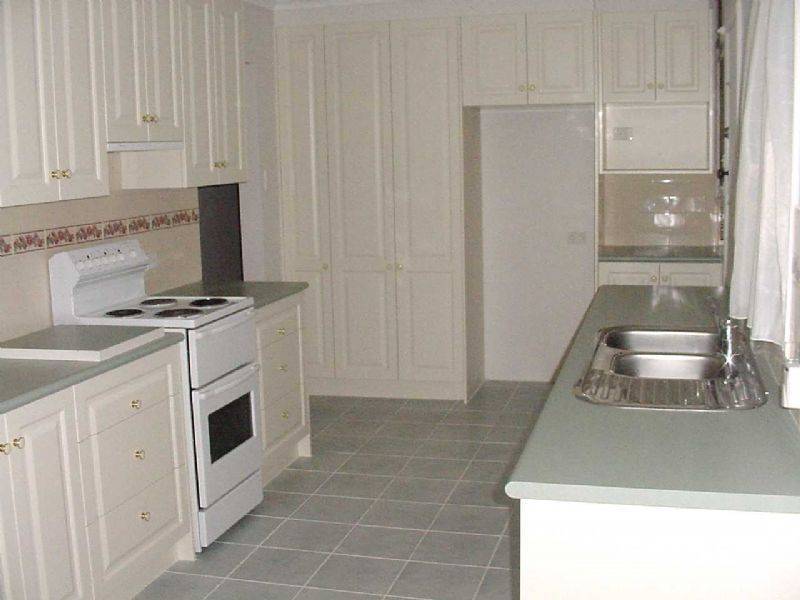 12  Weyburn Road, Boronia VIC 3155