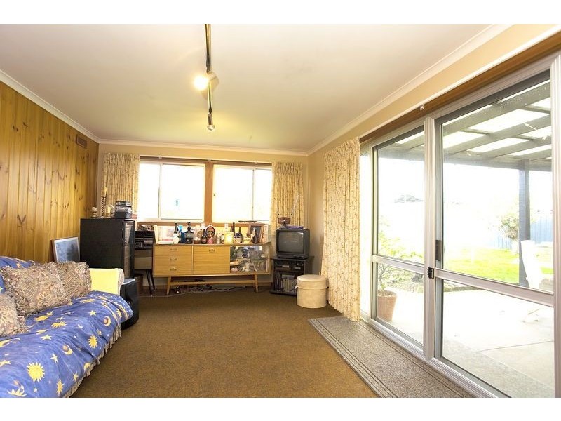 5 Lincoln Avenue, Bayswater VIC 3153