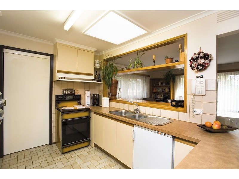 26 Larne Avenue, Bayswater VIC 3153