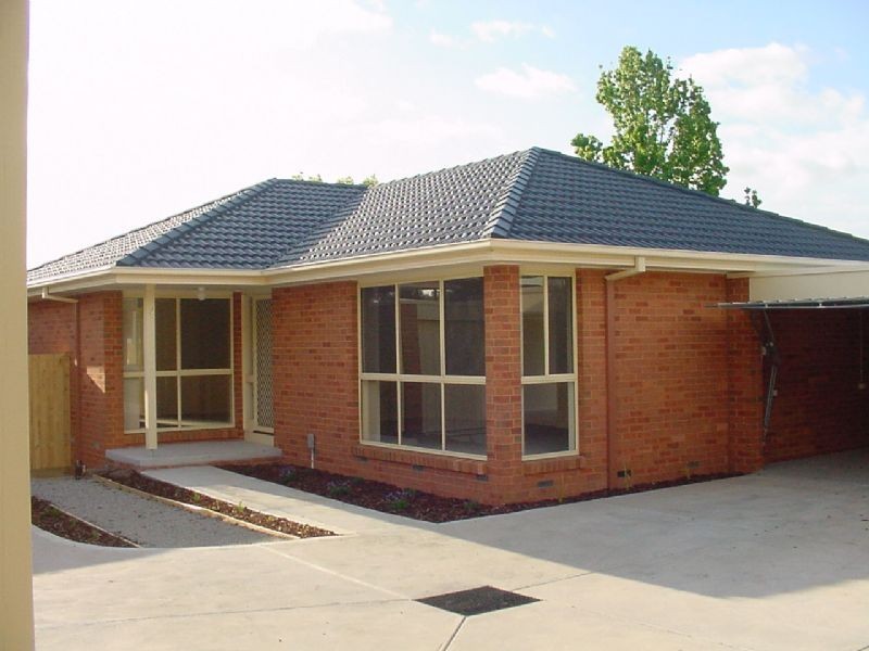 2/88-90 Liverpool Road, Kilsyth VIC 3137