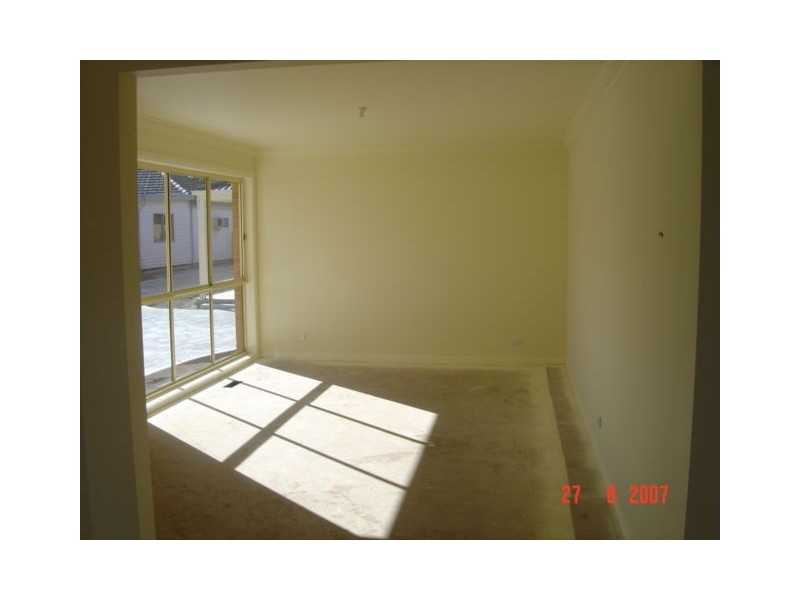 3/88-90 Liverpool Road, Kilsyth VIC 3137