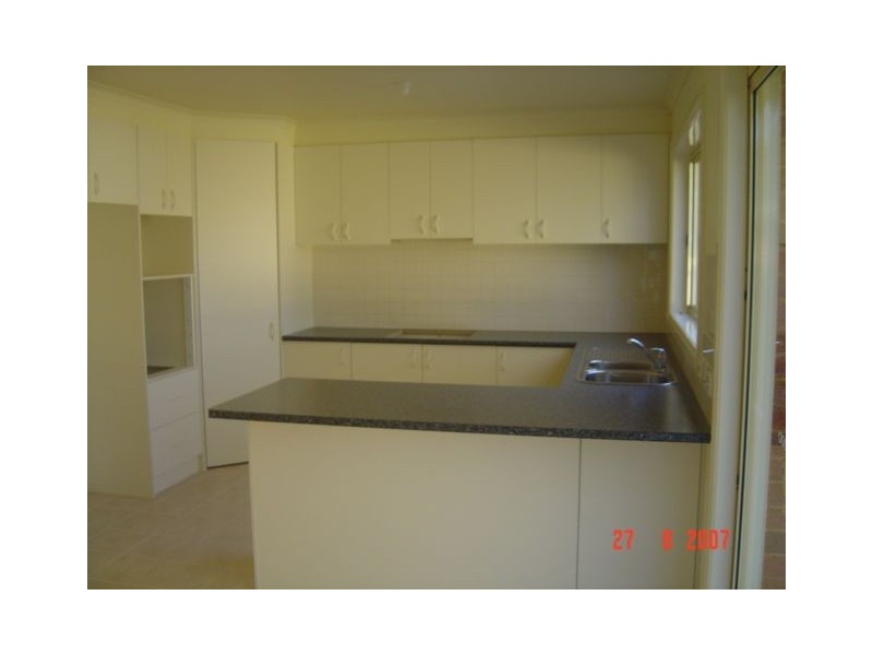 4/88-90 Liverpool Road, Kilsyth VIC 3137