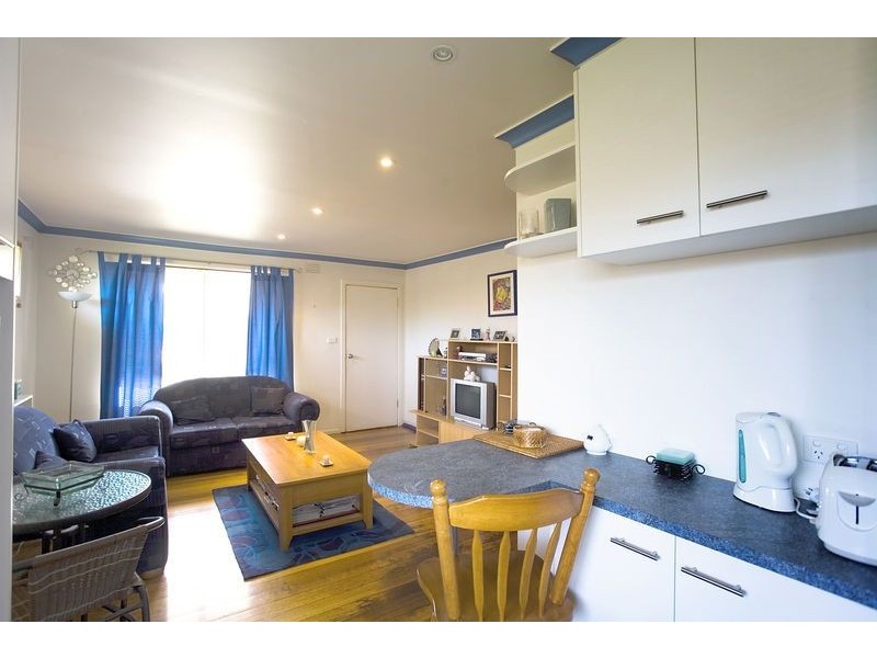 1/99 Scoresby Road, Bayswater VIC 3153