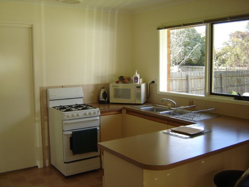 16 MARLBOROUGH ROAD, Bayswater VIC 3153