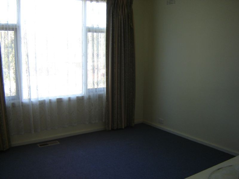 16 COOLIBAH CRESCENT, Bayswater VIC 3153