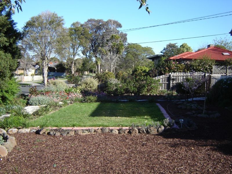 16 COOLIBAH CRESCENT, Bayswater VIC 3153