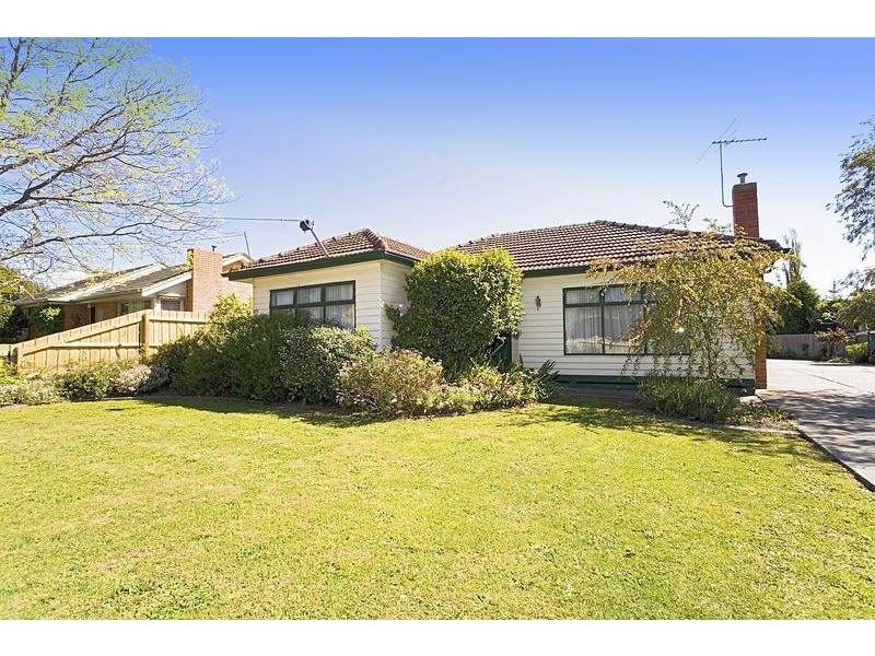 1/17 Neilson Street, Bayswater VIC 3153