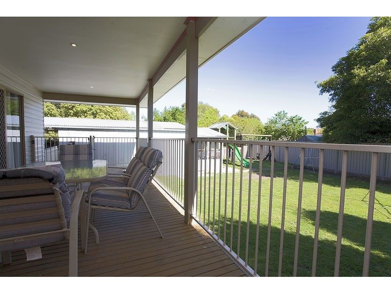 32 Orchard Road, Bayswater VIC 3153