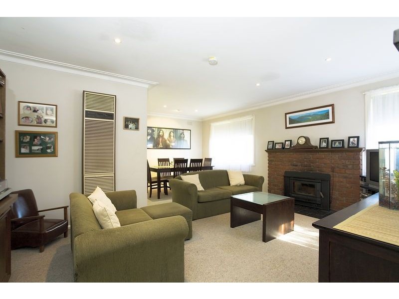 27 Orchard Road, Bayswater VIC 3153