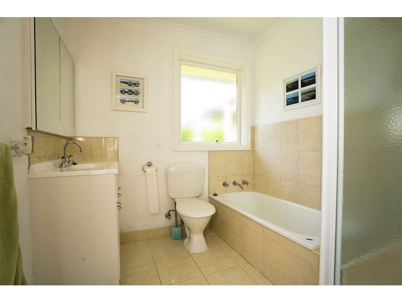 27 Orchard Road, Bayswater VIC 3153